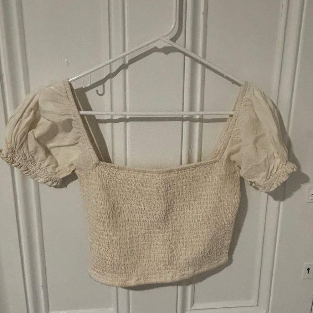 Billabong Cream Smocked Puff Sleeve Blouse